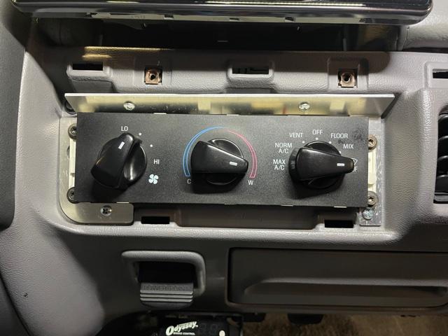 1992-97 F-Series and Bronco Climate Control Repair Bracket - Image 3