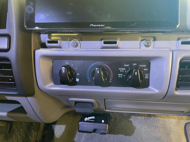 1992-97 F-Series and Bronco Climate Control Repair Bracket - Image 6
